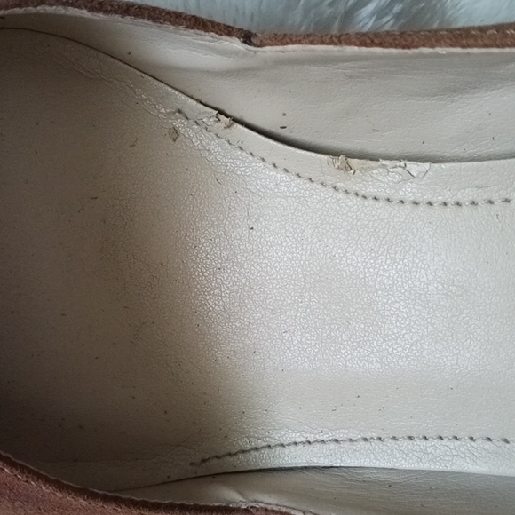 Marc Fisher Tuscany suade Tan pump size 9 - Picture 5 of 6